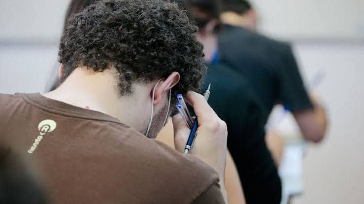 Como Lidar com a Ansiedade Pré-Prova: Técnicas de Respiração e Foco
