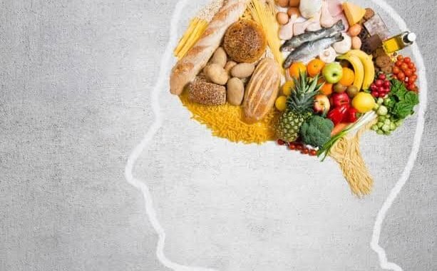 Alimentação e Exercícios Físicos: O Impacto Direto do Corpo no Rendimento Intelectual